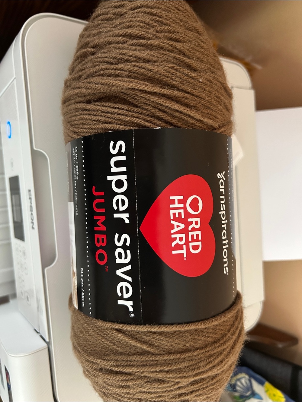 Super Saver Jumbo Acrylic Yarn Skein in Cafe Latte